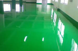 水性環氧地坪有哪些特點？如何正確使用水性漆？