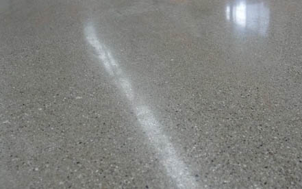 金剛砂超耐磨地坪為什么越來越多的工廠會采用？