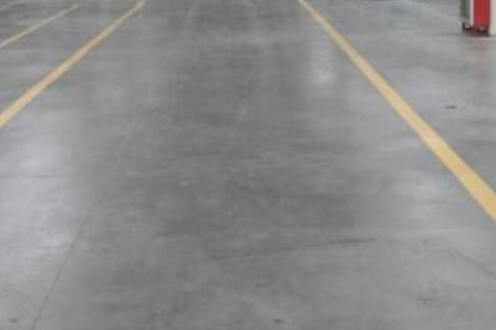 高耐磨地坪在施工時(shí)要注意什么？