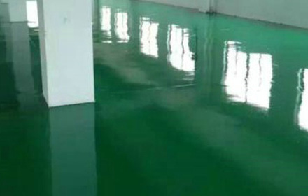 環(huán)氧地坪漆施工后平整度不夠高的原因是什么？